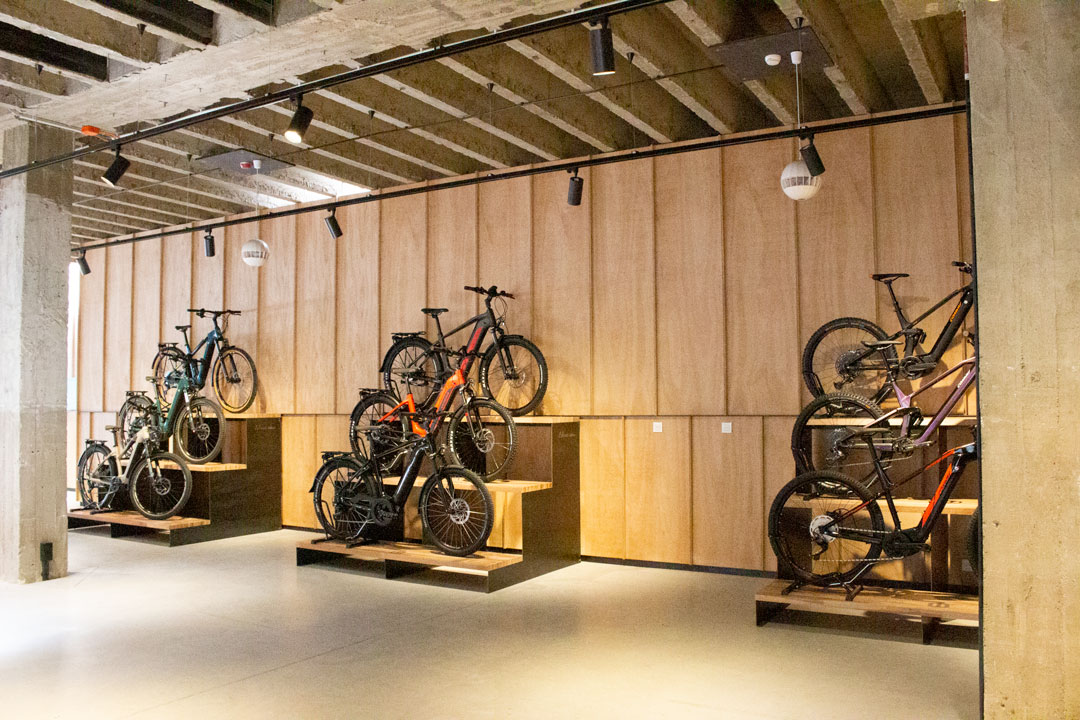 Kartell Plus - Travaux aménagement du magasin Kameo Bikes à Liège